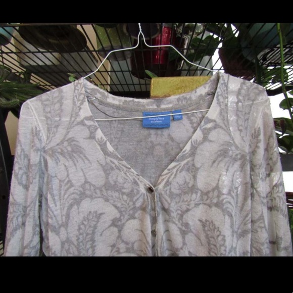 Vera Wang Cover up!!! - Picture 2 of 4